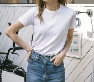 訂製T-Shirt服務，專屬設計適合團體與公司需求。